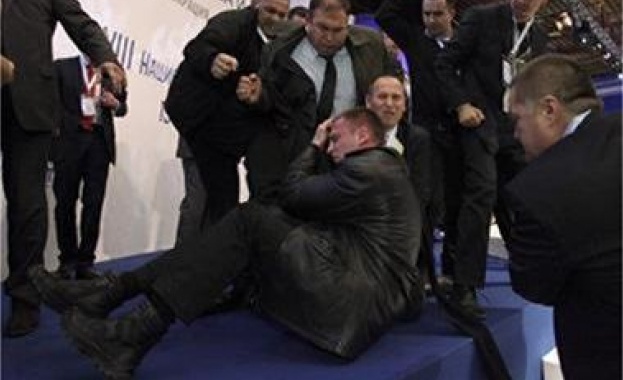 След година и половина прокуратурата все още не знае кой би Октай Енимехмедов