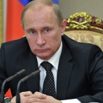 Путин: в югоизточна Украйна няма руски военни специалисти