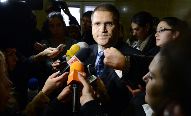 „Нова алтернатива": Докажете законността на началника на НСО