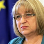 Цачева: Няма факт за бременност в момента