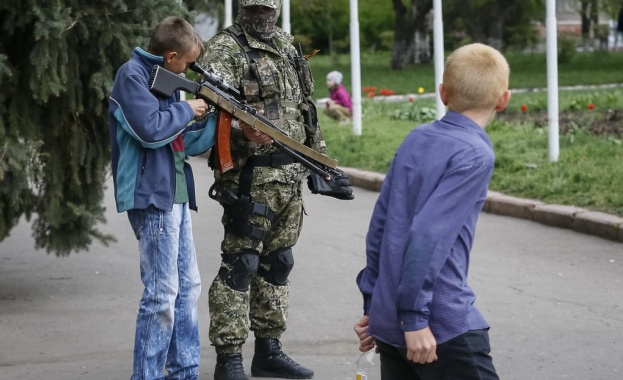 Украински военни убиха дете и още поне трима души в Славянск 