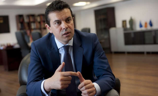 Общото честване на празници е злоупотреба с миналото