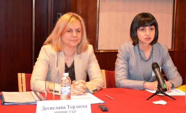 Терзиева: Нужен е интегриран подход на регионално ниво при инвестициите във ВиК сектора