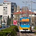 Въпрос за 1000 лв.: Кой контролира носенето на маски в градския транспорт