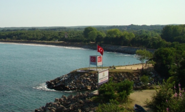 Турция няма да строи АЕЦ до България 