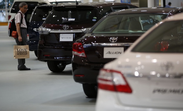 Тoyota отново изтегля коли заради проблем с въздушните възглавници