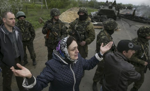 Киев започва филтрация на населението в Югоизточна Украйна?!