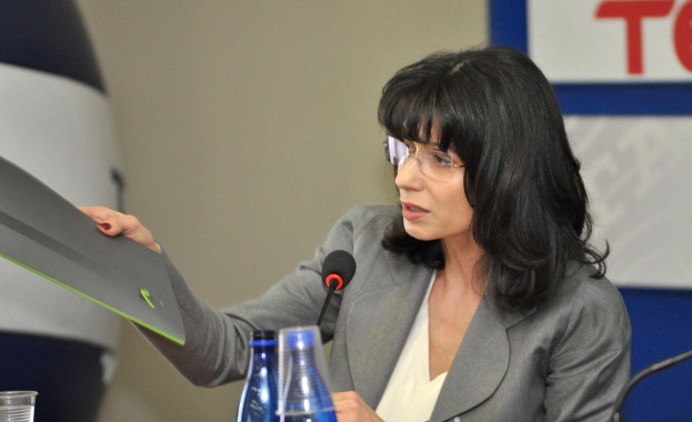БСП: Моника Станишева не е свързана с дейността на купувача на ЧЕЗ