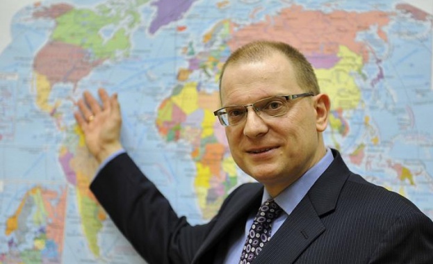 Долгов обвини украинските военни в използване на забранено оръжие (ФОТО +18)