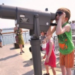 Великолепна гледка към Бургаския залив и остров Света Анастасия през два нови телескопа