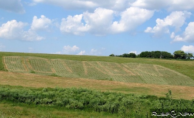 Глобиха с 50 лв. мъжа, изорал на 4 дка. надписа „Оставка”