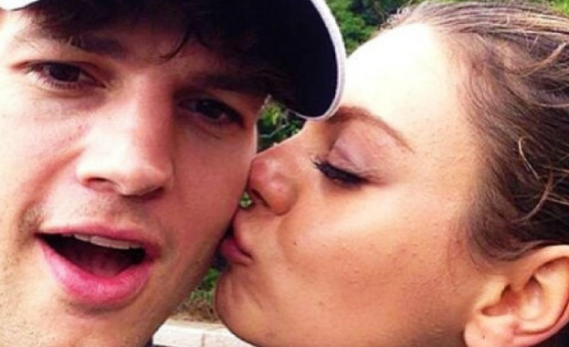 Кунис и Къчър отлагат сватбата