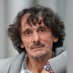 Писателят Едо Попович: Хърватия изгуби първия мач заради премиера си