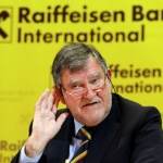 Херберт Степич: Путин изпревари ЕС със светлинни години