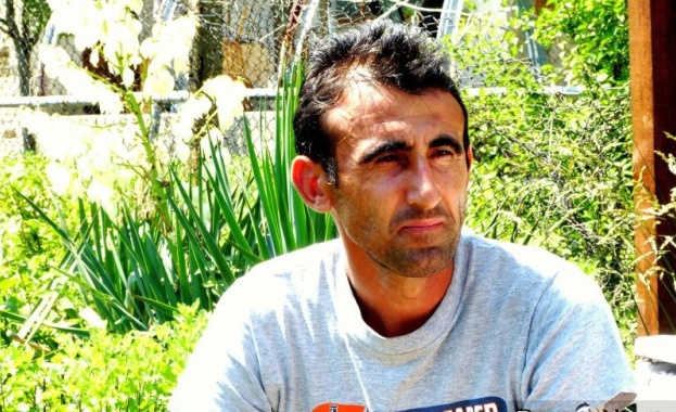 Фермерът от Бъзън: Време беше да се каже „Оставка” и Орешарски да се покаже 