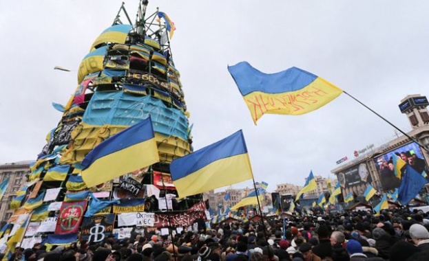 Хиляди се събраха на Майдана 