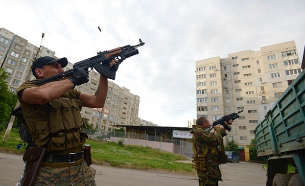 Опълченците на ДНР свалили украински бомбардировач Су-24