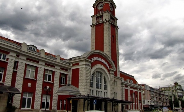 Замислят скоростен влак Букурещ-Варна