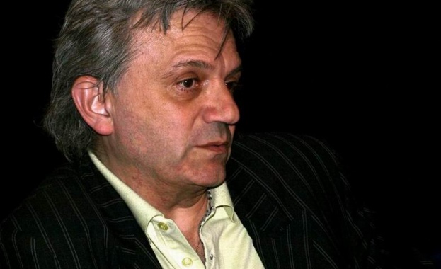 "Ода" за Станишев: Другарю председател, иди на консултация при д-р Хаус