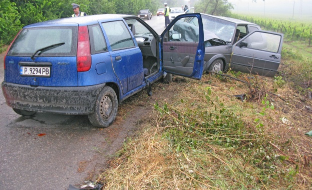 Катастрофа с 2 жертви затвори пътя Котел-Омуртаг