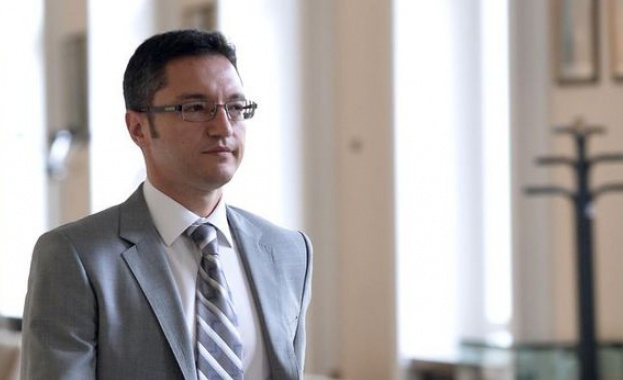 Вигенин: Кипър може да снабдява България с природен газ