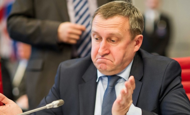 Украинските медии: Външният министър на Украйна произнесе нецензурни обиди по адрес на Путин