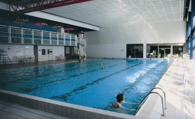 Австралийски треньори по плуване обвинени в сексуално насилие над деца 