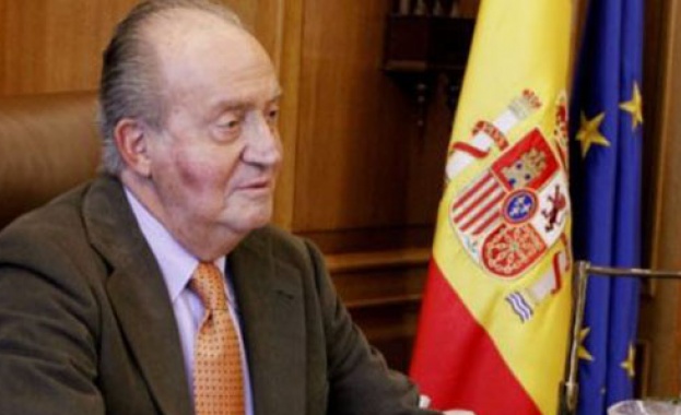 Хуан Карлос подписва днес закона за абдикацията си