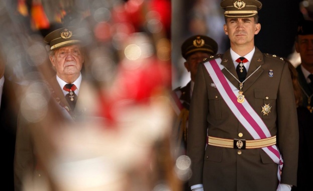 Крал Фелипе Шести положи клетва на скромна церемония (Live)