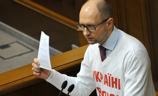 Върховната рада отхвърли проекта на Яценюк 