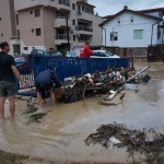 Във Фейсбук: От човешката съпричастност до политическата отговорност