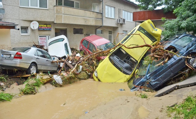 Месец след потопа: Близо 1 млн. лв. събра кампанията "Заедно в бедствието"