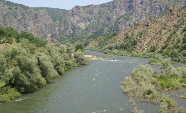 Има риск от локални, внезапни наводнения