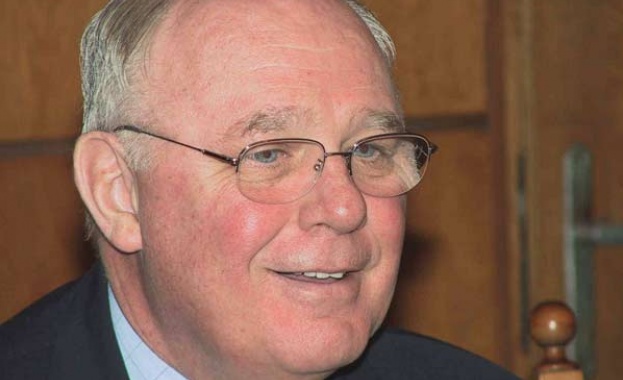 Пардю: Борисов идва в САЩ, за да излъска образа си в България