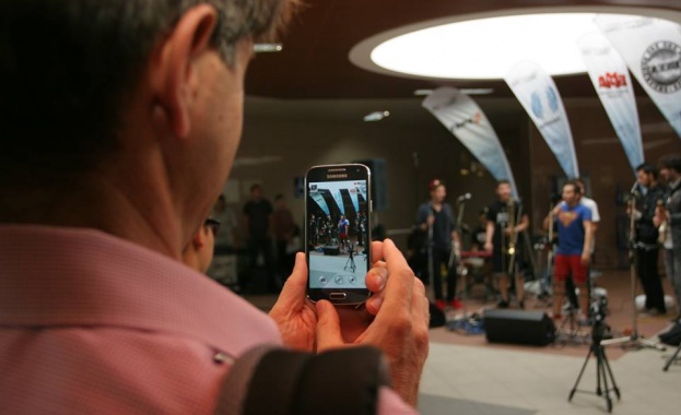 „Споделяме музика, емоция, култура” пред Народния театър