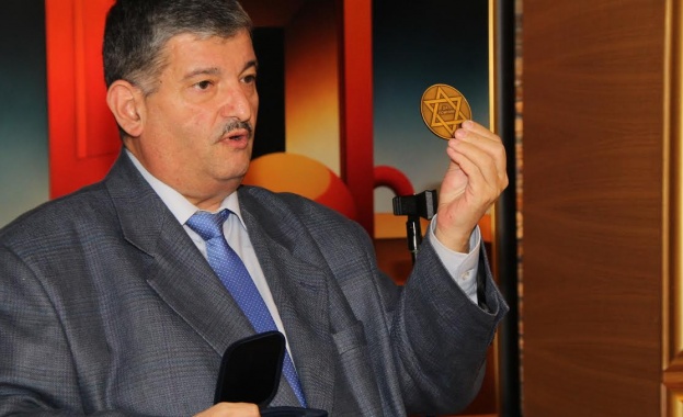 За първи път „Шалом” връчи специален почетен знак