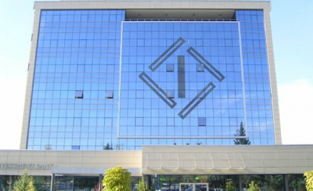 Офисите на ПИБ ще работят с обичайното си работно време