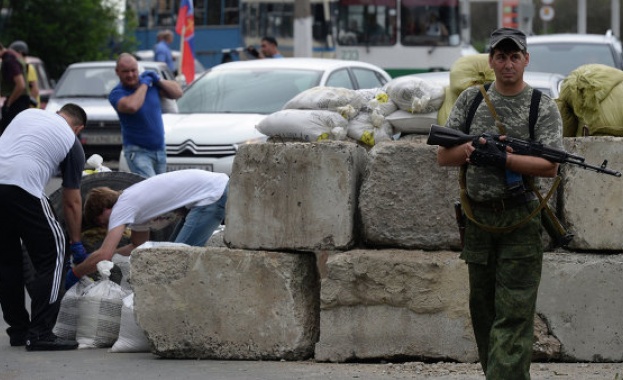 Интензивна престрелка започна в центъра на Донецк