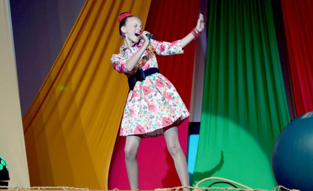 Българска песен с Гран при от европейския фестивал за детска песен „Златни искри 2014”