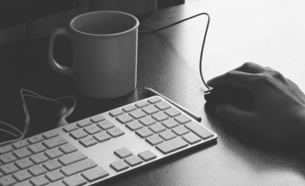 Нов доклад очертава опасностите пред интернета 