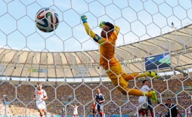 Германия е първият полуфиналист на Мондиала след победа над Франция
