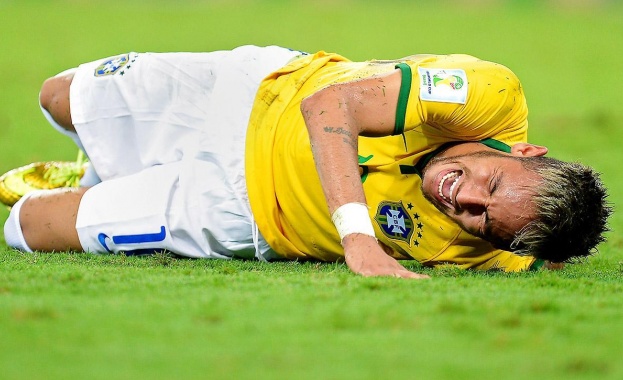 Два сантиметра по-нагоре и Неймар щял да бъде парализиран