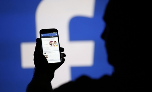 ЕК дава две седмици на Facebook да отговори за изтичането на лични данни