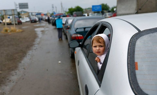 13 души са ранени при обстрелите край Луганск