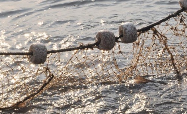 Извадиха човешки труп от рибарска мрежа в Несебър