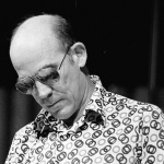 Трагедията на живота е, че имаме нужда от успех, а не от човечност