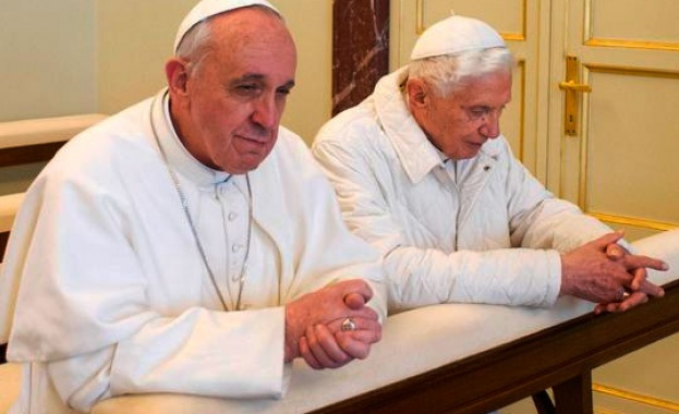 Франциск и Бенедикт XVI няма да гледат заедно финала на Мондиала