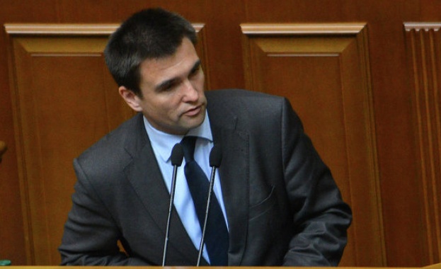 Украйна няма да къса дипломатически отношения с Русия