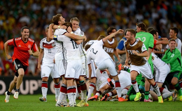 Гол в последните минути направи Германия световен шампион