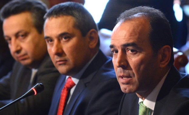 Катебейски милиони като костинбродски бюлетини